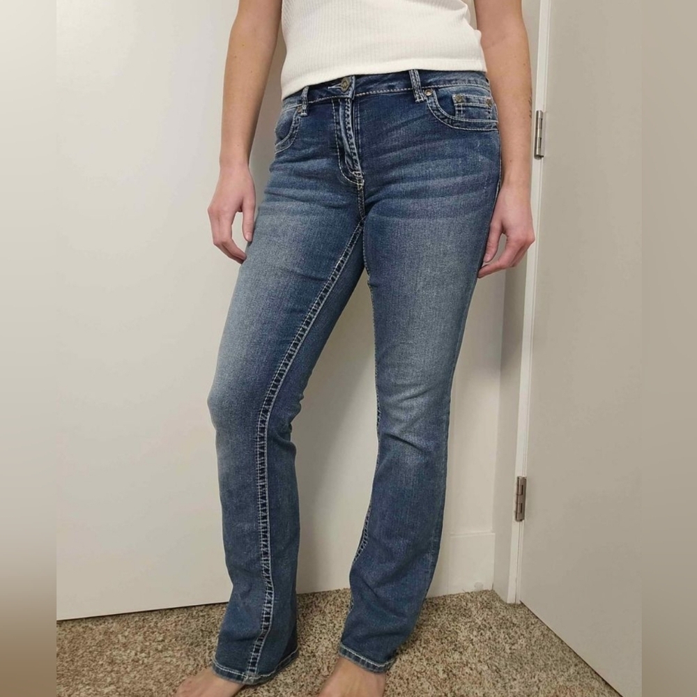Warehouse One Mid-Rise Women's Baby Bootcut Jeans